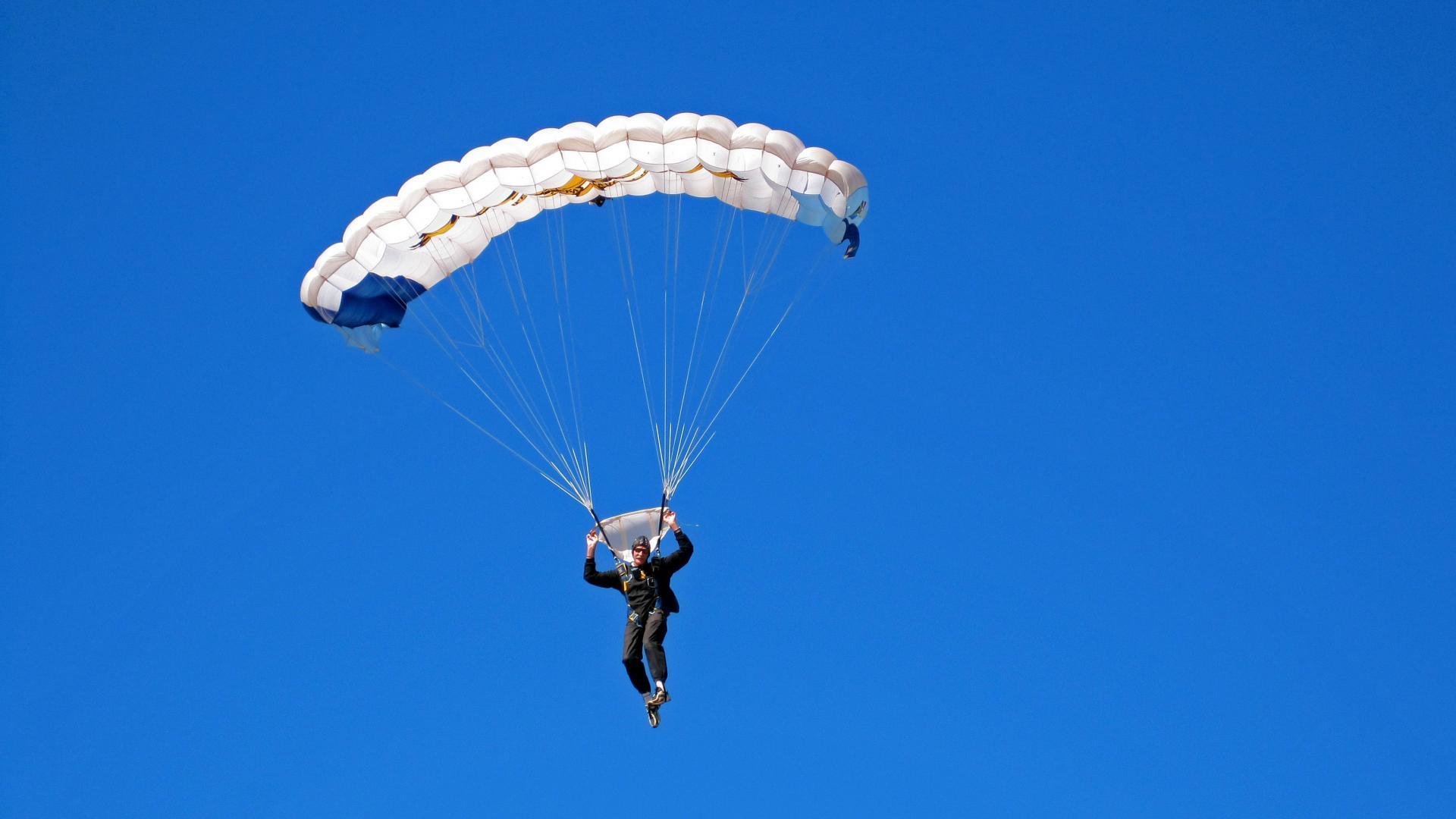 魔术爆冷广东队，福克斯成为关键先生，当不可能照进现实